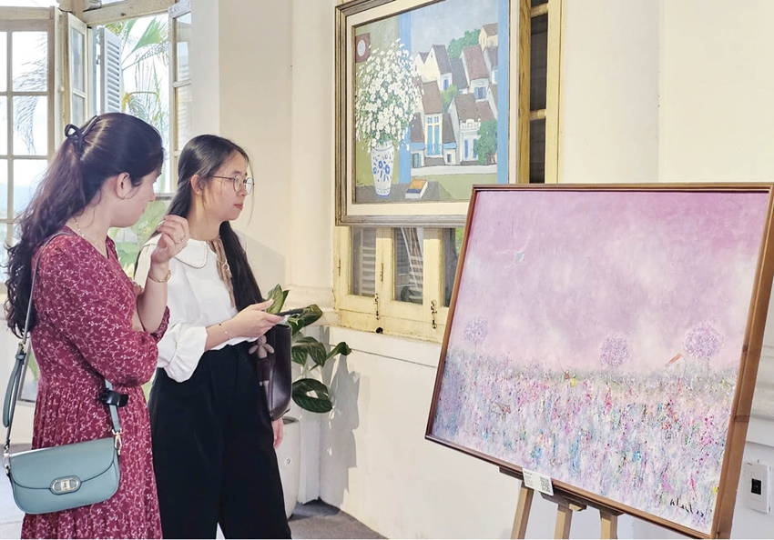 Những hoài niệm trên nét cọ 