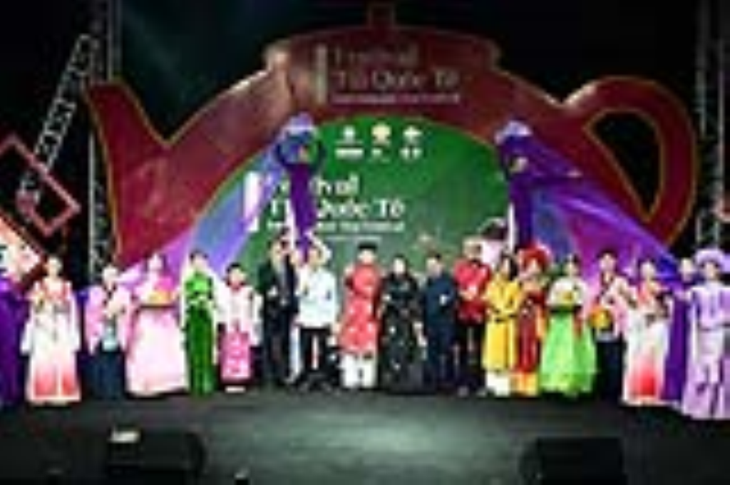 Lễ bế mạc Liên hoan Trà Quốc tế – Huế 2025: Khép lại hành trình ấn tượng, mở ra dư vị mới cho du lịch Cố đô