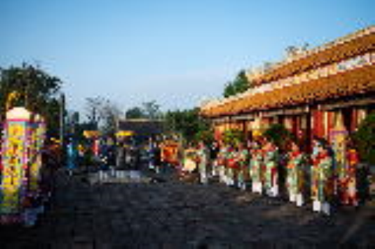Văn hóa Huế