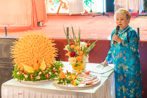 Tin tức
