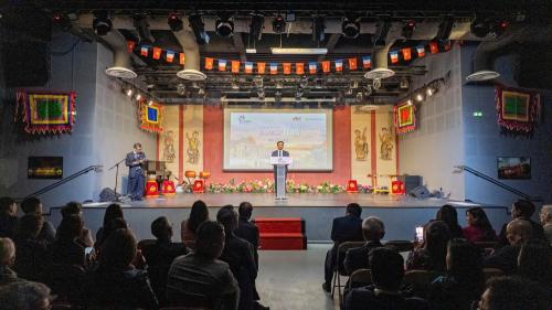 Tin tức