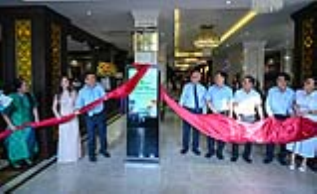 Khách sạn Thanh Lịch Royal Boutique đón nhận chứng nhận Du lịch Xanh VITA GREEN, khẳng định hướng phát triển bền vững tại Huế