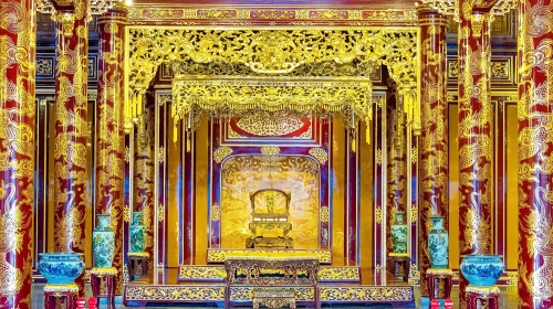Bảo vật quốc gia" Ngai vua triều Nguyễn" trở lại điện Thái Hòa sau quá trình phục chế công phu 